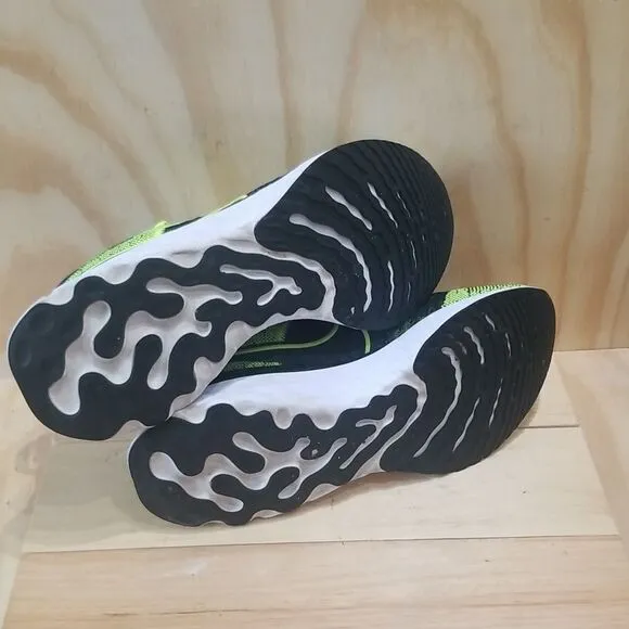 Nike React Infinity Run Flyknit 2 Running Shoes Black Volt Men's sz 8,Wmn 9 1/2