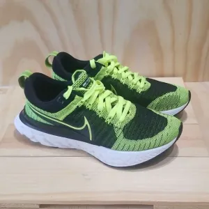 Nike React Infinity Run Flyknit 2 Running Shoes Black Volt Men's sz 8,Wmn 9 1/2