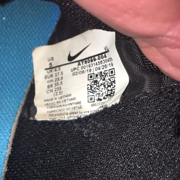 Nike Tiempo Legend 8 Academy IC AT6099-004 Indoor Football Shoes