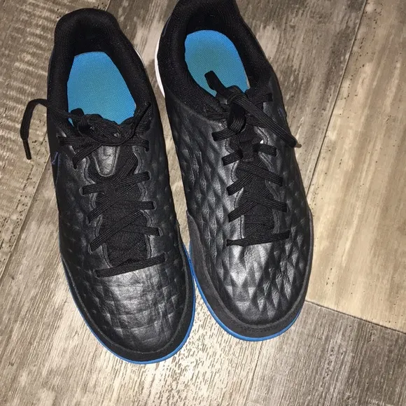 Nike Tiempo Legend 8 Academy IC AT6099-004 Indoor Football Shoes