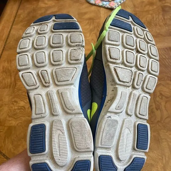 Nike Neon Tennis Shoes Sneakers