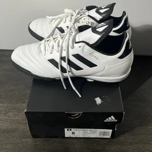 NWT Copa Tango Turf Shoe