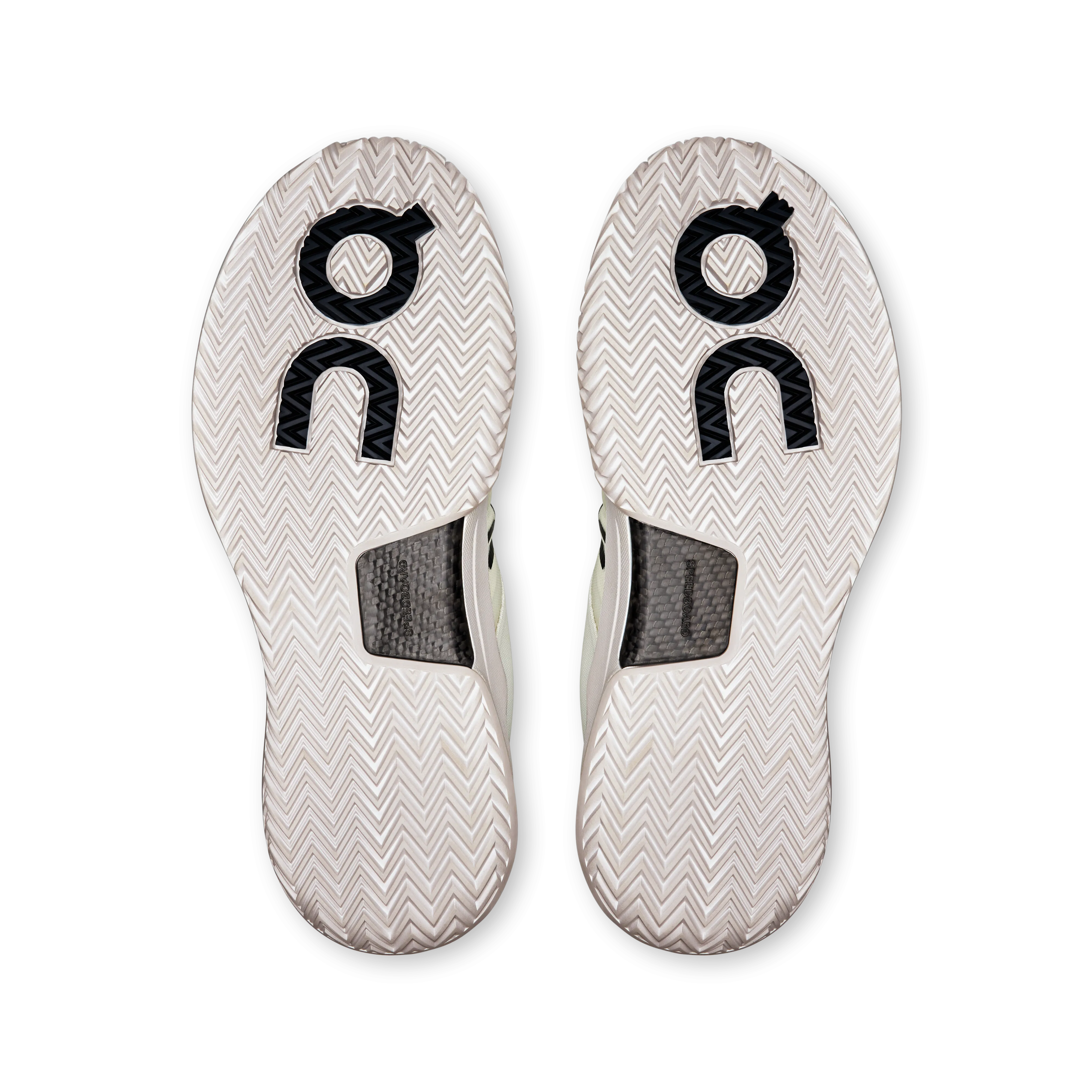ON MENS ROGER PRO 2 TENNIS SHOE