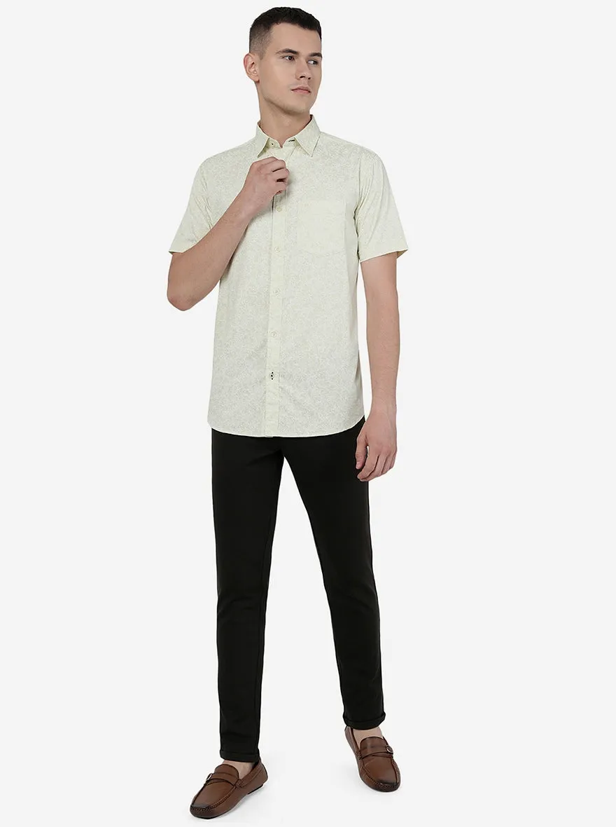 Pastel Yellow Printed Slim Fit Casual Shirt | JadeBlue