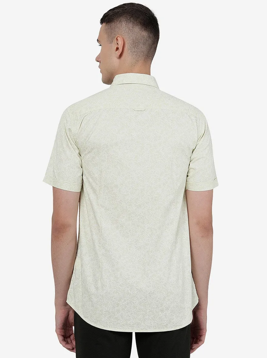 Pastel Yellow Printed Slim Fit Casual Shirt | JadeBlue