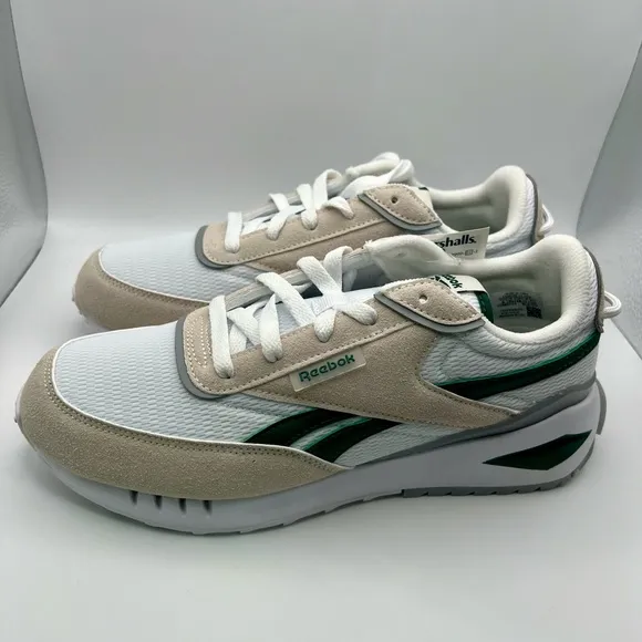 Reebok youth shoes
