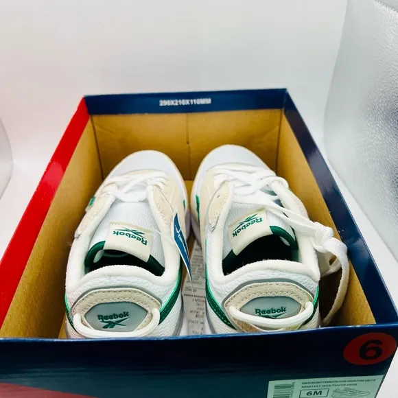 Reebok youth shoes