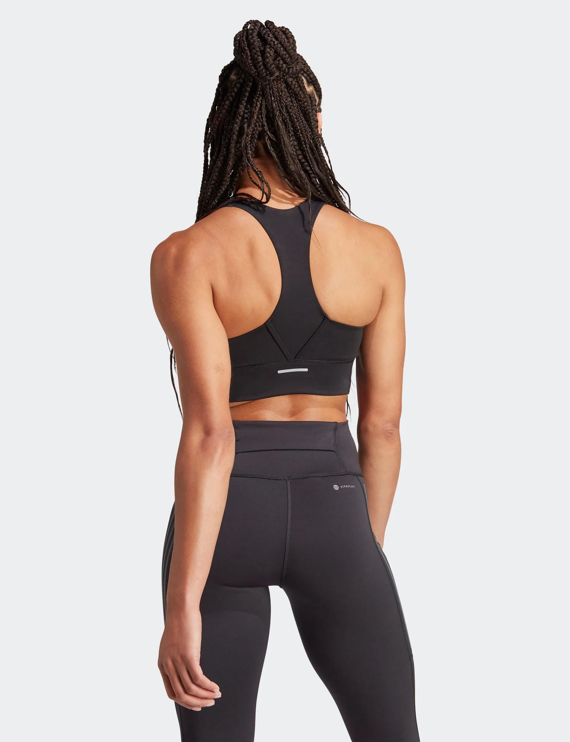 Run Pocket Medium-Support Bra - Black