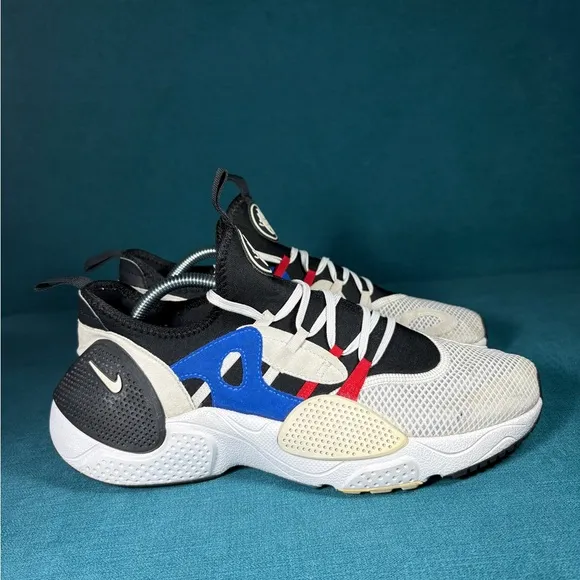 Size 10 - Men’s Nike Huarache Edge multicolor shoes
