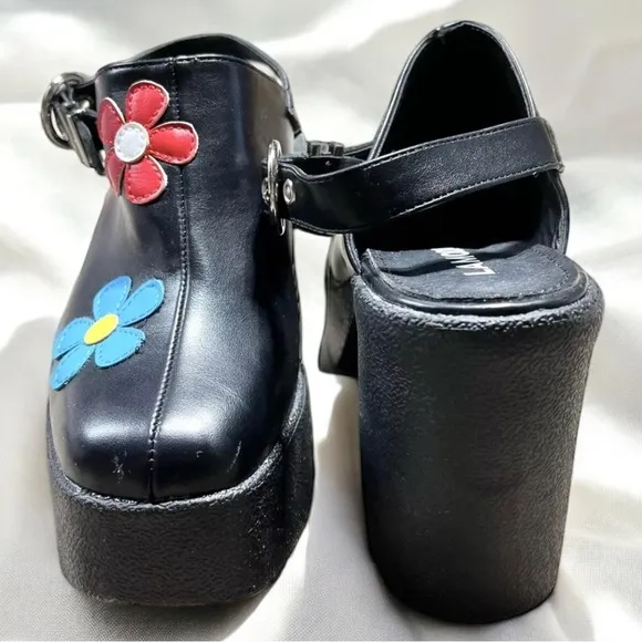 Size 7………Chunky Black Platform Heels with colorful flowers.  New…..Lamoda