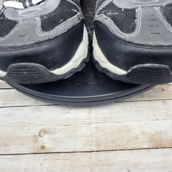 Skechers Athletics Men's Size 10 Black Memory Foam Running Shoes