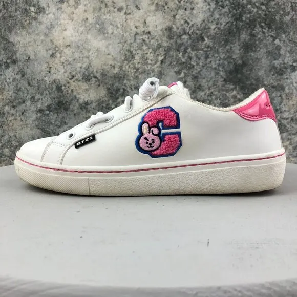 Skechers BT21 Women's Size 7 White Pink Cooky BTS Jungkook Sneakers 155290