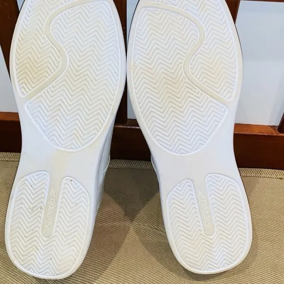 Speedo Ladies Hybrid Slip On Shoes.