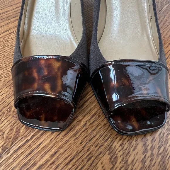 STUART WEITZMAN ABBA Heels Shoes Toirtoiseshell Leather Open Toe Brown Classic 6