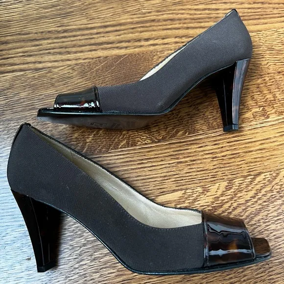 STUART WEITZMAN ABBA Heels Shoes Toirtoiseshell Leather Open Toe Brown Classic 6