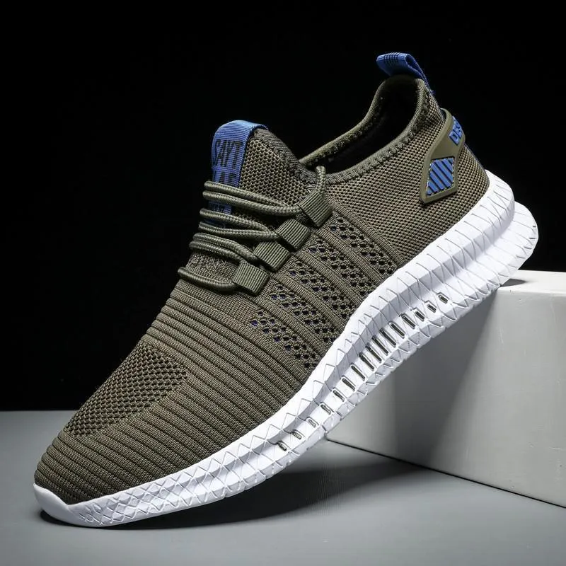 Summer Mesh Men Shoes Lightweight Sneakers Men Fashion Walking Shoes