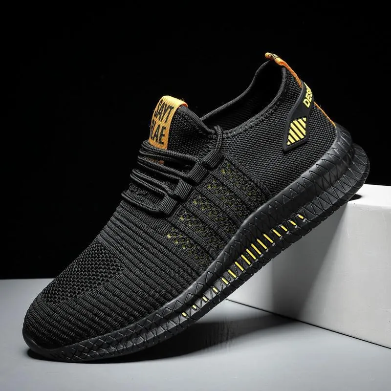 Summer Mesh Men Shoes Lightweight Sneakers Men Fashion Walking Shoes