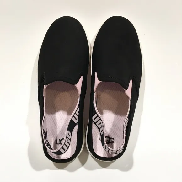 UGG Aivey Sneaker Sandal Slip On -Black / Pink Leather -Big Kids US 3 -NEW