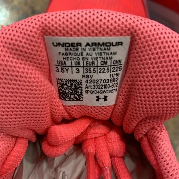 Under Armour Kids' Assert 8 Running Shoes
