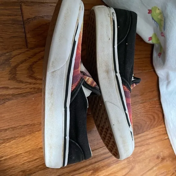 VANS Kids Boys or Girls Size 13 Flaming SHARK Canvas Slip On Shoes Sneaker