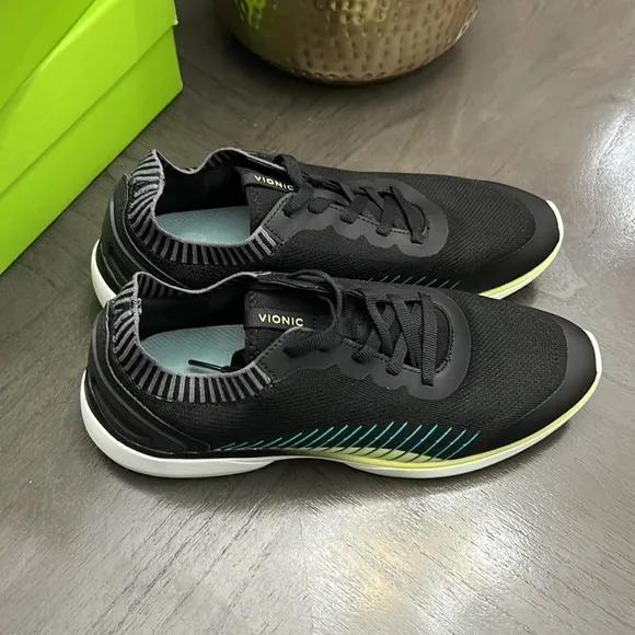 Vionic Lace-up Athletic Sneakers Embolden