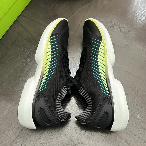 Vionic Lace-up Athletic Sneakers Embolden