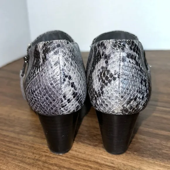VIONIC Taber Leather Bootie