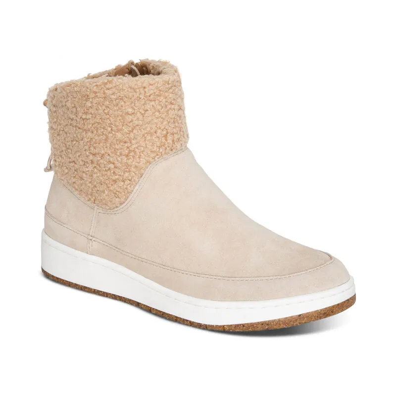 WOMEN'S AETREX WINNIE BOOT | TAN