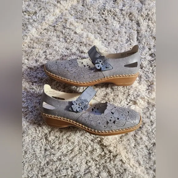 Women's Rieker Antistress Velcro Leather Floral Design Shoes Size 37 Blue Boho