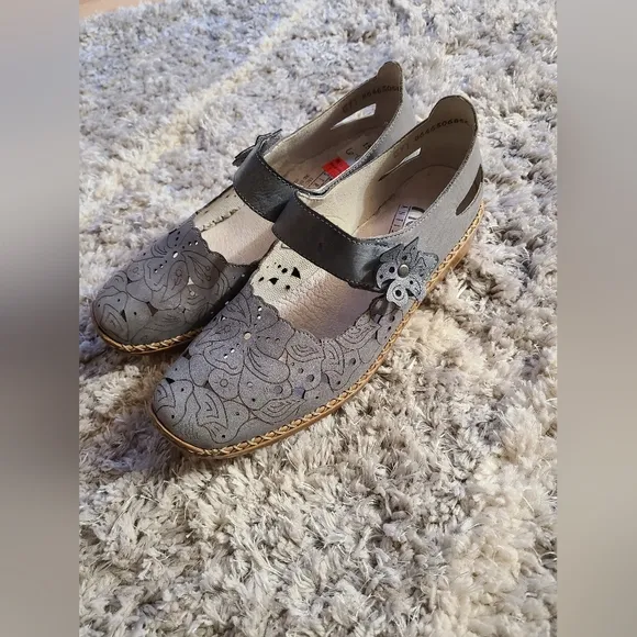 Women's Rieker Antistress Velcro Leather Floral Design Shoes Size 37 Blue Boho