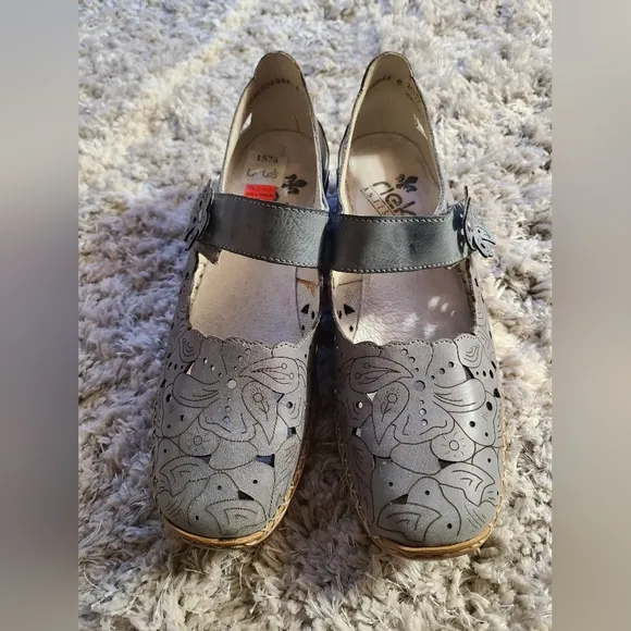Women's Rieker Antistress Velcro Leather Floral Design Shoes Size 37 Blue Boho